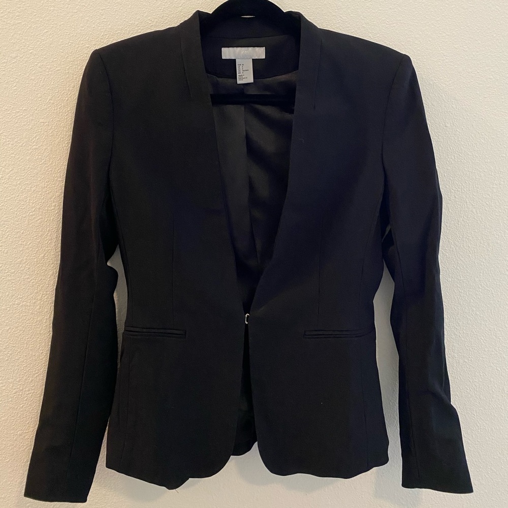Black Blazer